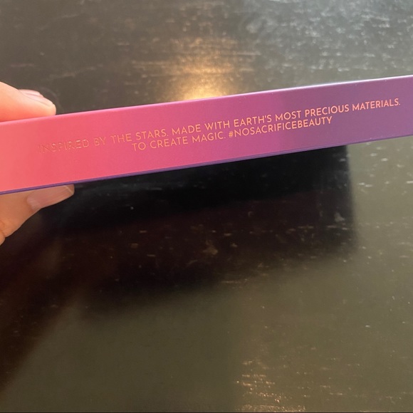 NEVER OPENED ATHR Beauty Moonlight Crystal Eyeshadow Palette NEW - Picture 7 of 7